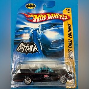 2007 first editions Batman Black Car Toy